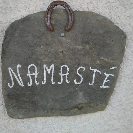 Namaste Apartment Saint-Julien-d'Intres Exterior photo